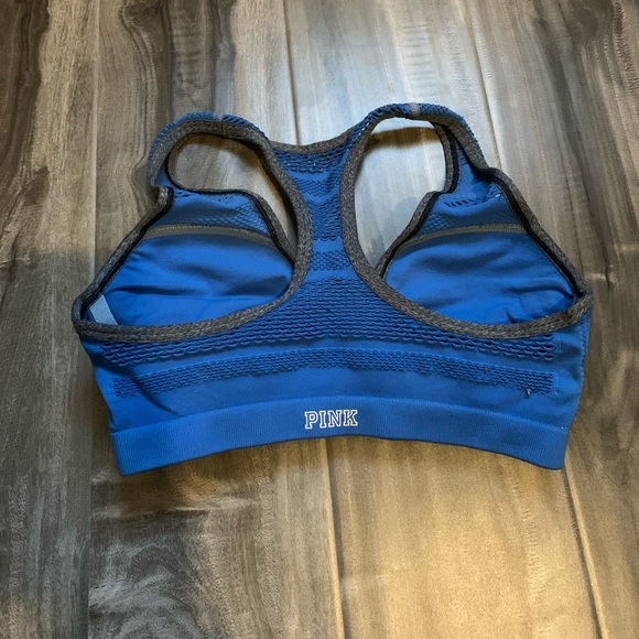 Push up sports bra from Pink - Picture 2 of 2